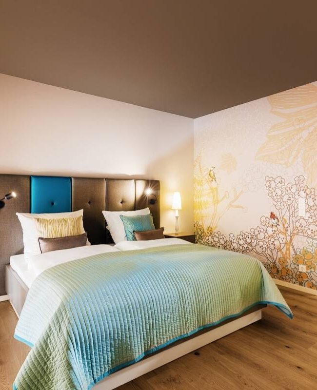 q raum inhalt Hotel Zimmer Taufstein 1
